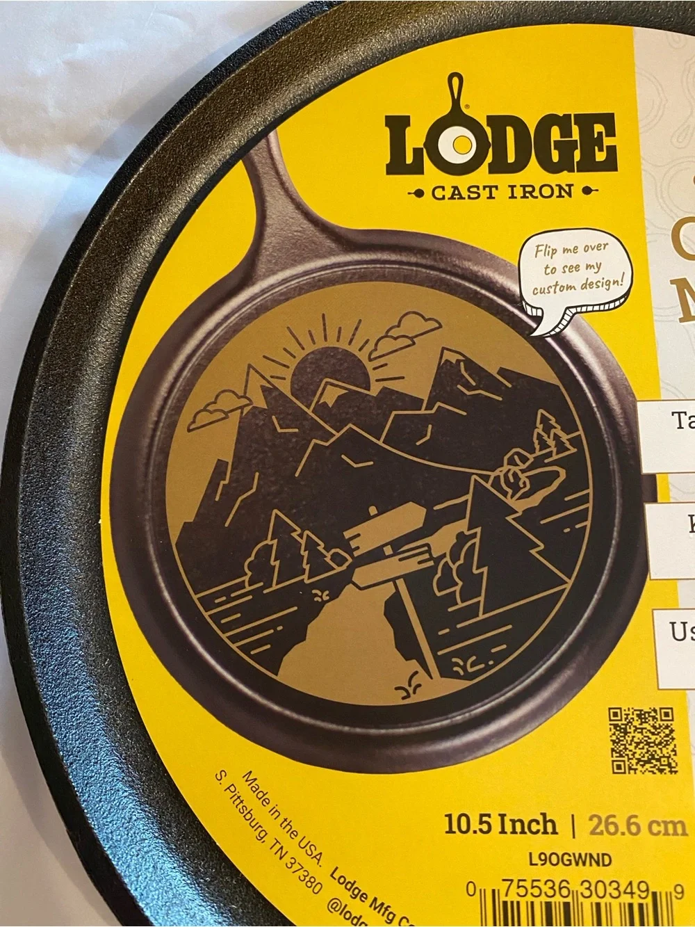 LODGE Seasoned Cast Iron Mountain Griddle 10.5”/ 26.6cm, New w/ Tag + Info Label